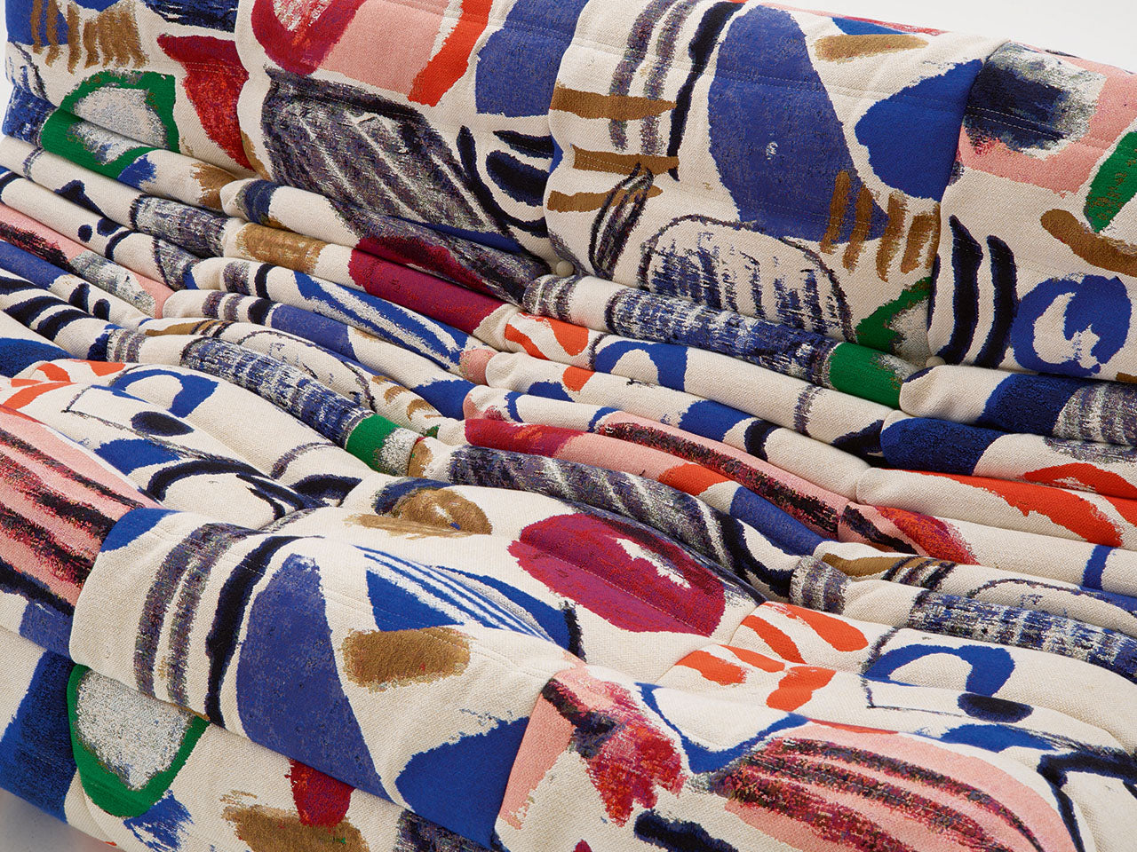 Graffiti-Styled Togo sofa 3-seater sofa